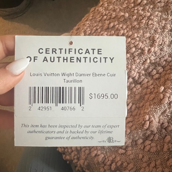 Louis Vuitton purse - Picture 5 of 7